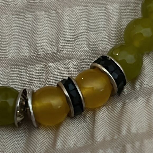 Lime Green Agate Beads with Yellow Agate and  Accent Beads Wrap Elastic - Picture 3 of 5